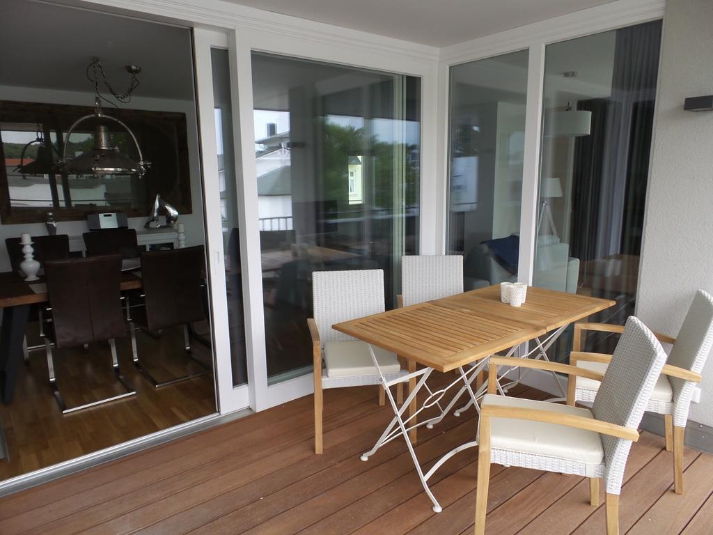 Strandnahe Fewos Mit Terrasse Oder Dachterrasse, Strandhaus Seeblick, ビンツ 部屋 写真