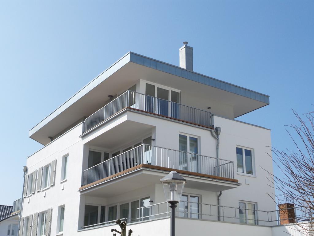 Strandnahe Fewos Mit Terrasse Oder Dachterrasse, Strandhaus Seeblick, ビンツ 部屋 写真